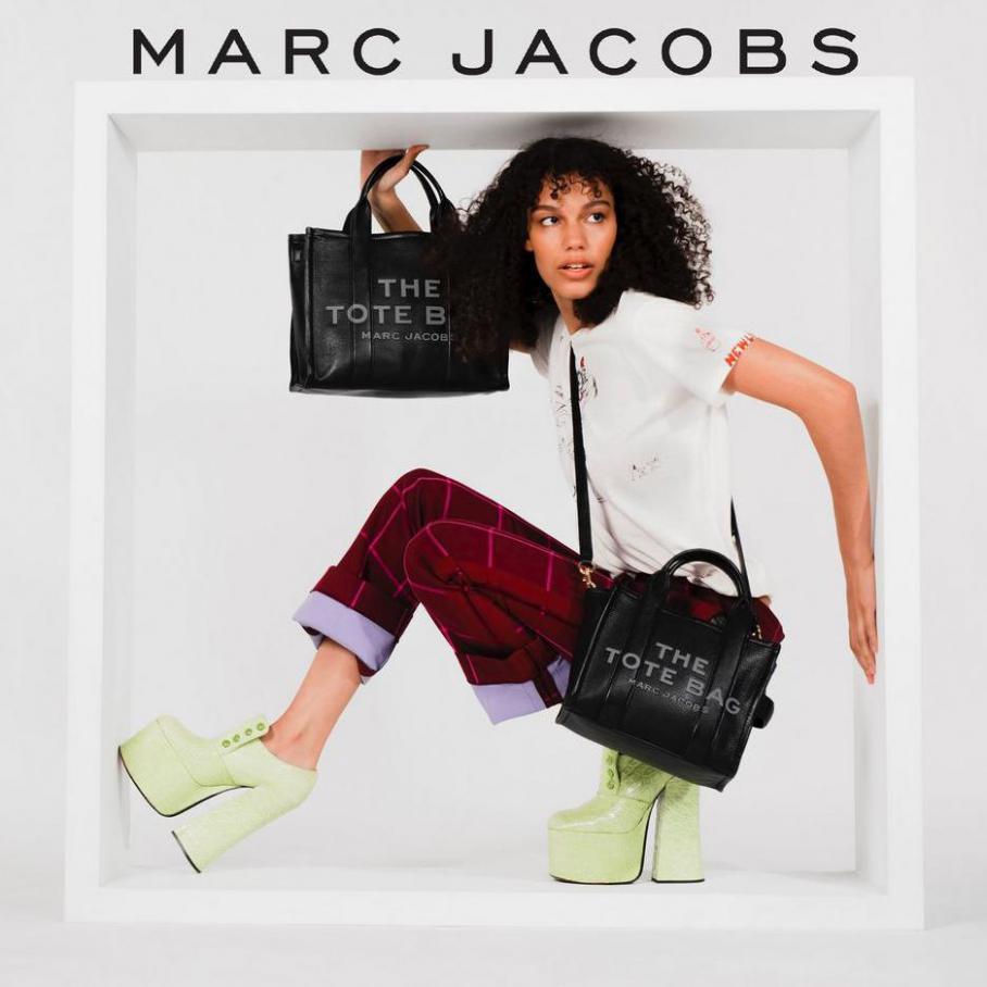 Tendencias. Marc Jacobs (2021-08-22-2021-08-22)